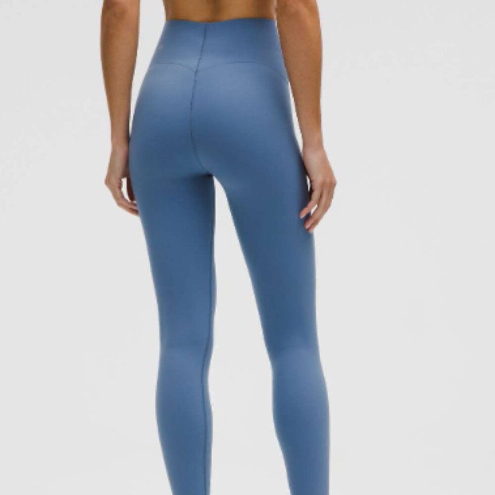 NWT Lululemon Glow Up High-Rise Tight 28" in Washed Denim Size 12 - Picture 2 of 6